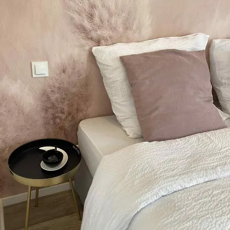 Premium Na Wzgorzu Czwartek アパート ルブリン