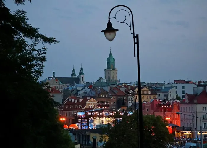 Premium Na Wzgorzu Czwartek * Lublin